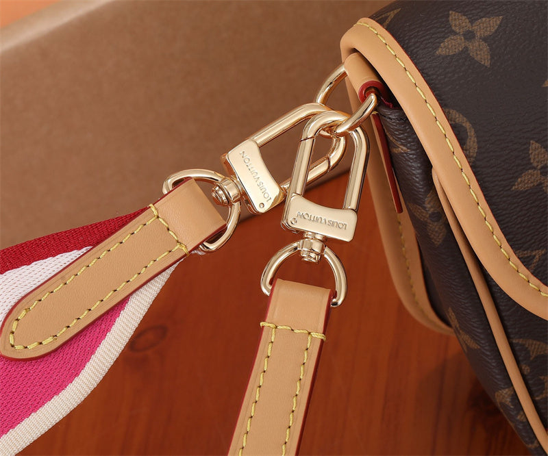 PHA - LOV Bags - 381