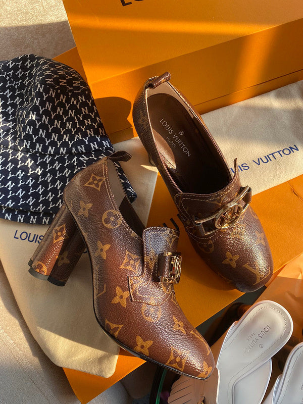 Louis Vuittion Luxury Shoes
