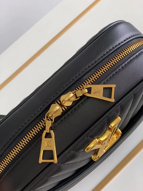 I W Fashion Lu-Vi bags - 17056
