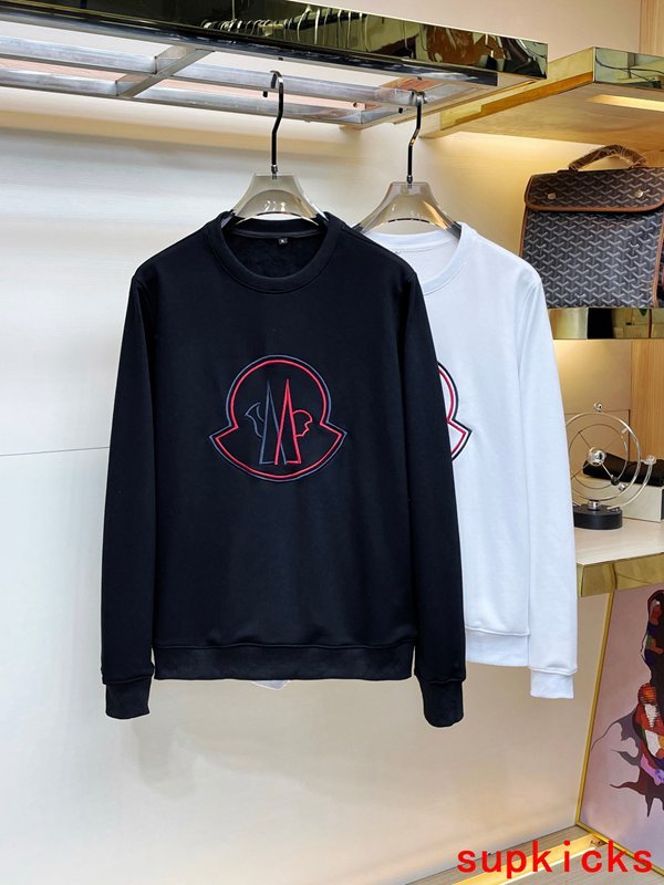 Moncler Luxury Cloth