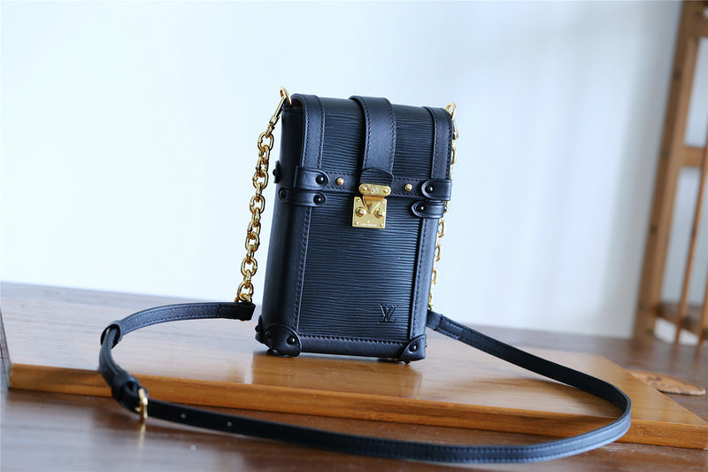 I W Fashion Lu-Vi bags - 9047
