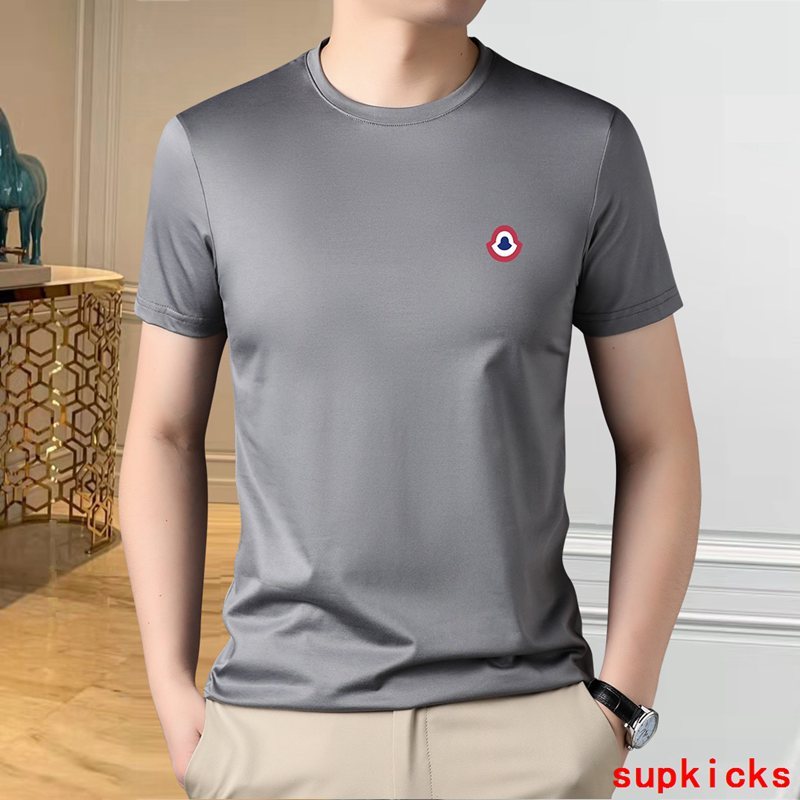 Moncler Luxury Cloth