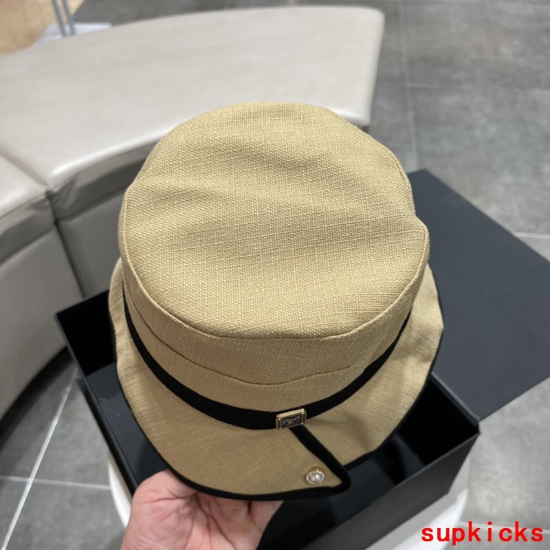 Louis Vuitton Luxury Cap