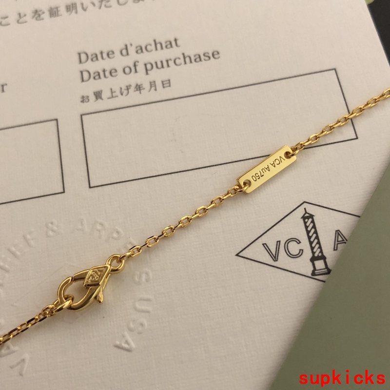 Van Cleef & Arples Jewelry