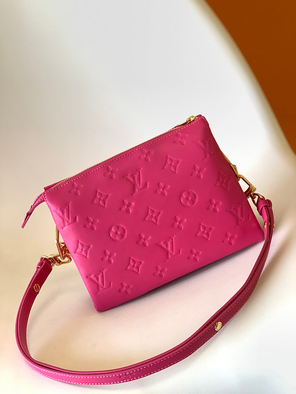 I W Fashion Lu-Vi bags - 17321