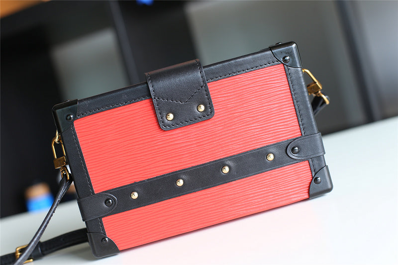 I W Fashion Lu-Vi bags - 8237