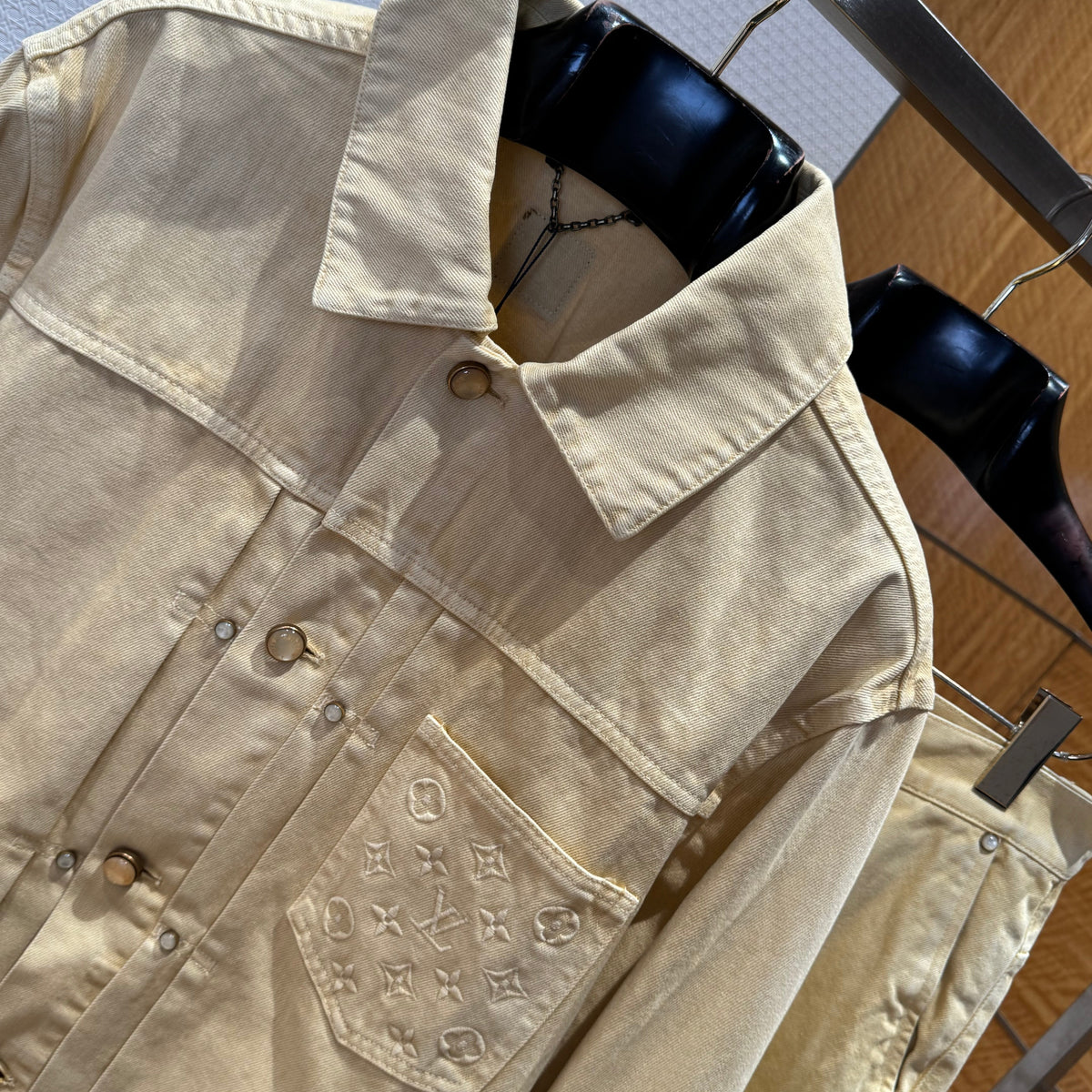 LOU DENIM JACKET