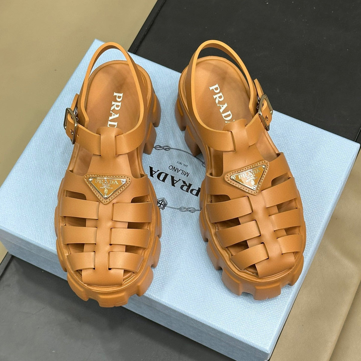 PD SANDALS