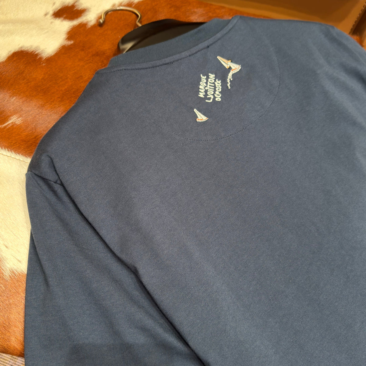 LOU T-SHIRT