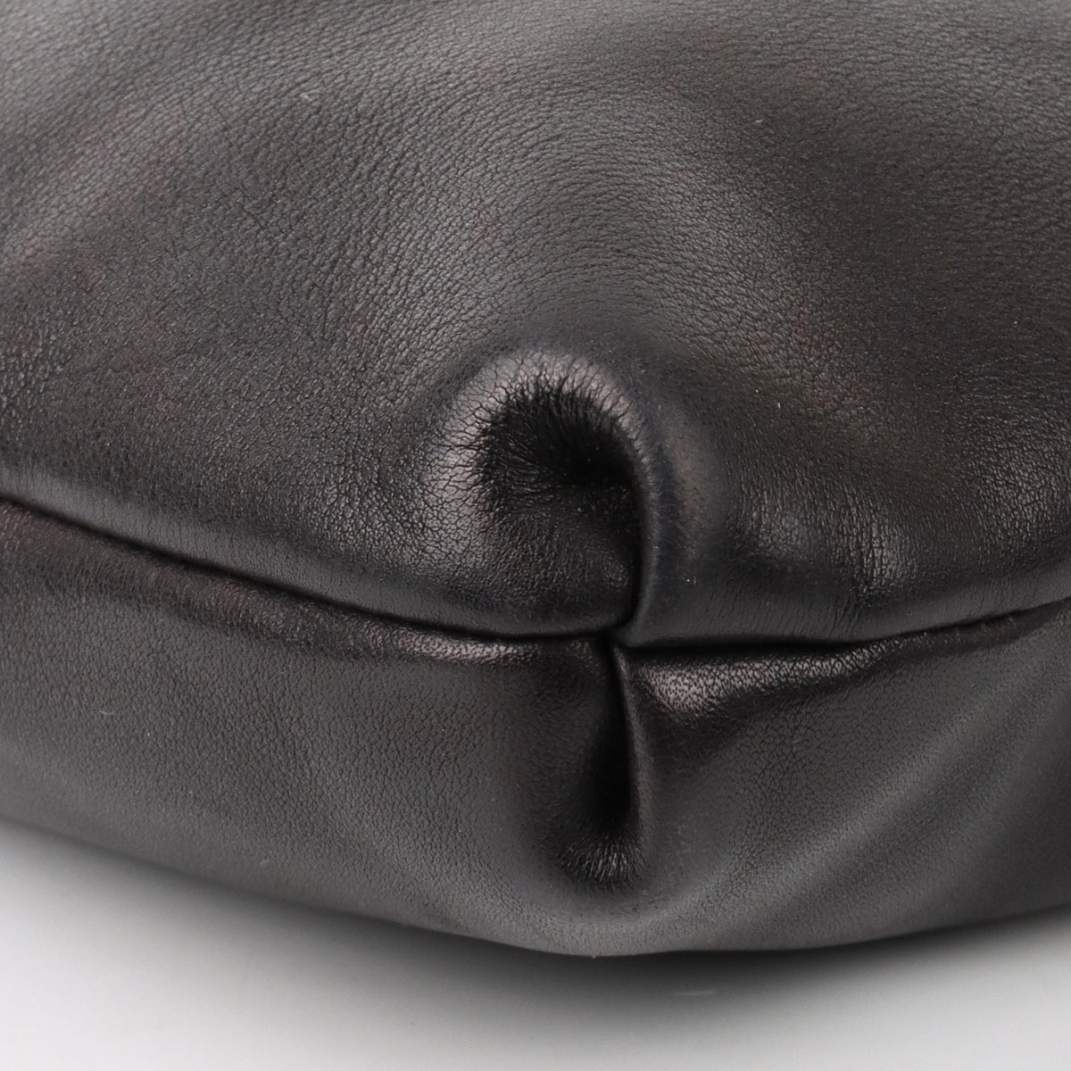 Gucci Black Leather Tote With Tassel.