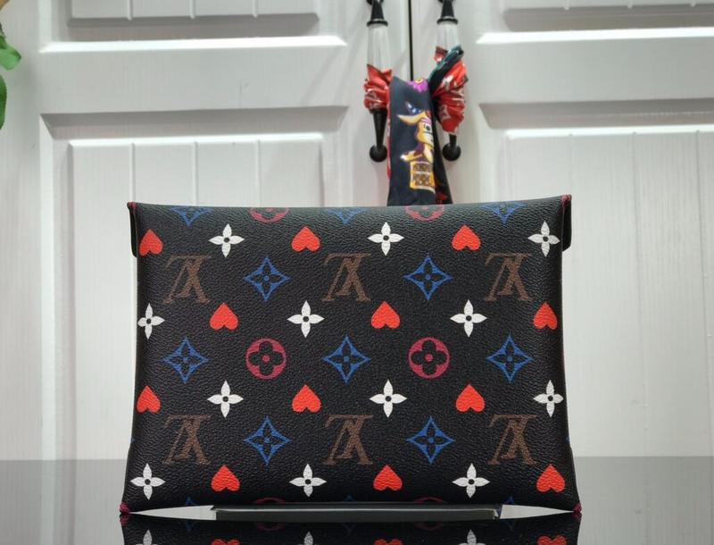 Chloe’s Picks - LOV Bags - 2646