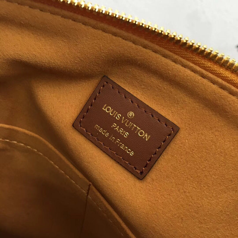 LOV2 Bags - Luxurious Bags  910