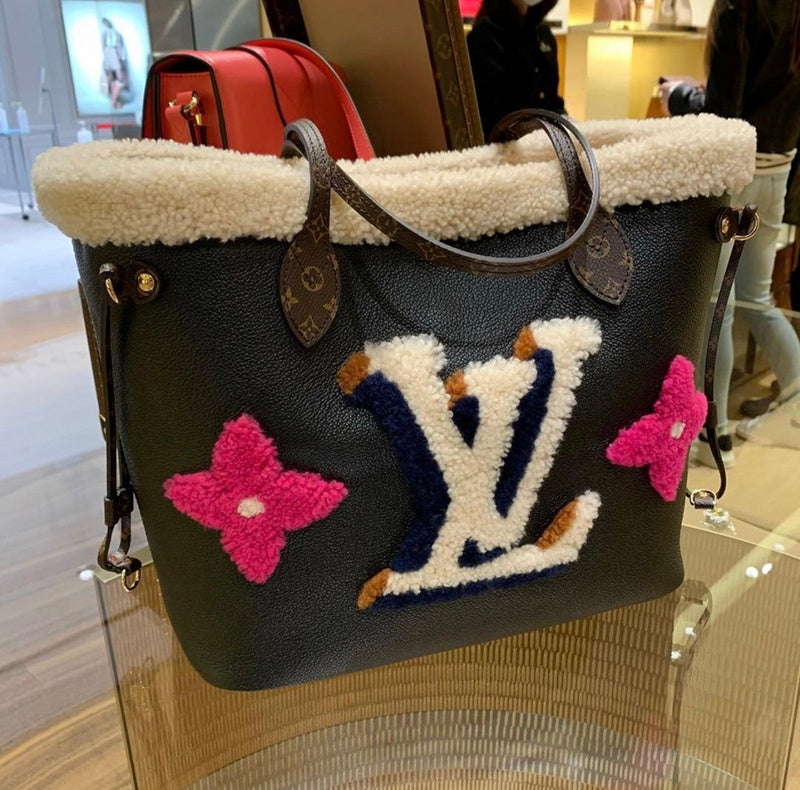 I W Fashion Lu-Vi bags - 17720