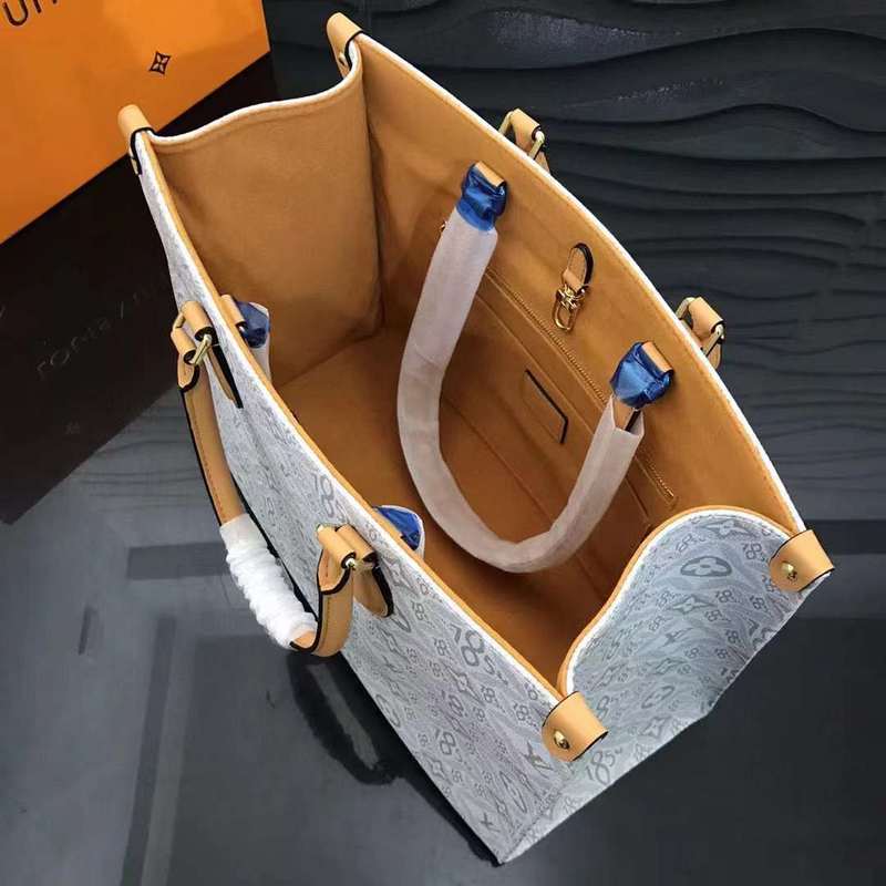 LOV2 Bags - Luxurious Bags  646