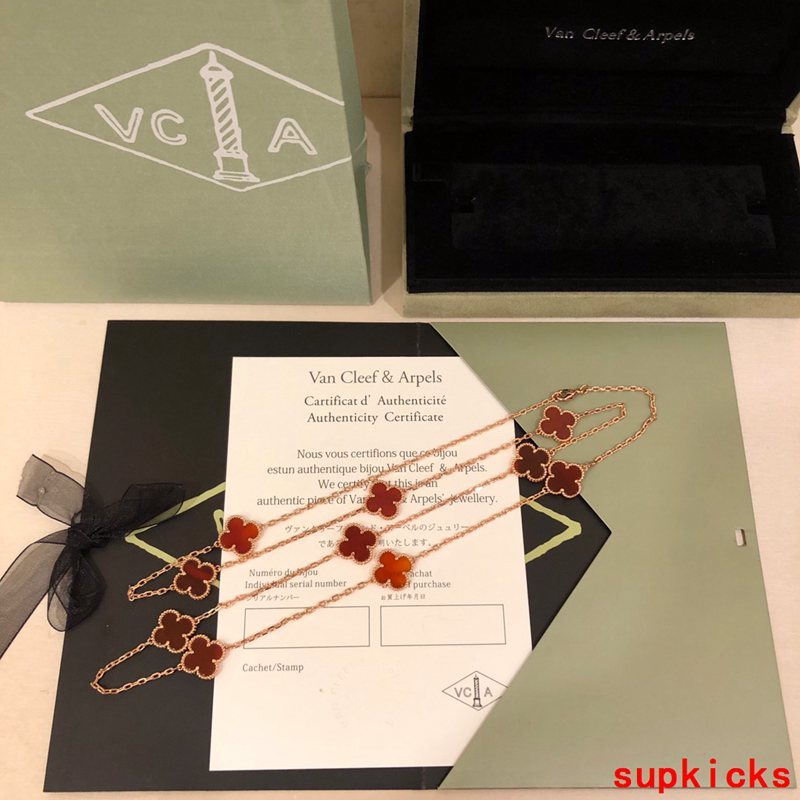 Van Cleef & Arples Jewelry