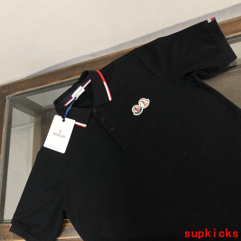 Moncler Luxury Cloth
