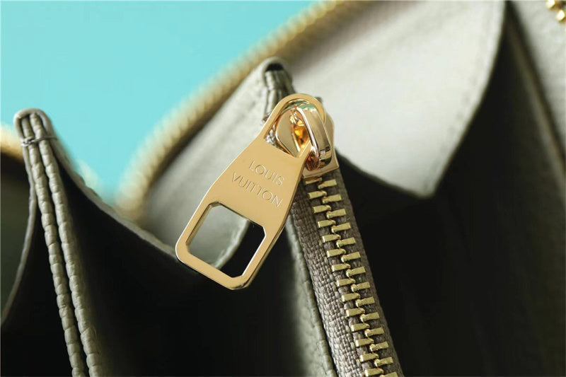 PHA - LOV Bags - 557