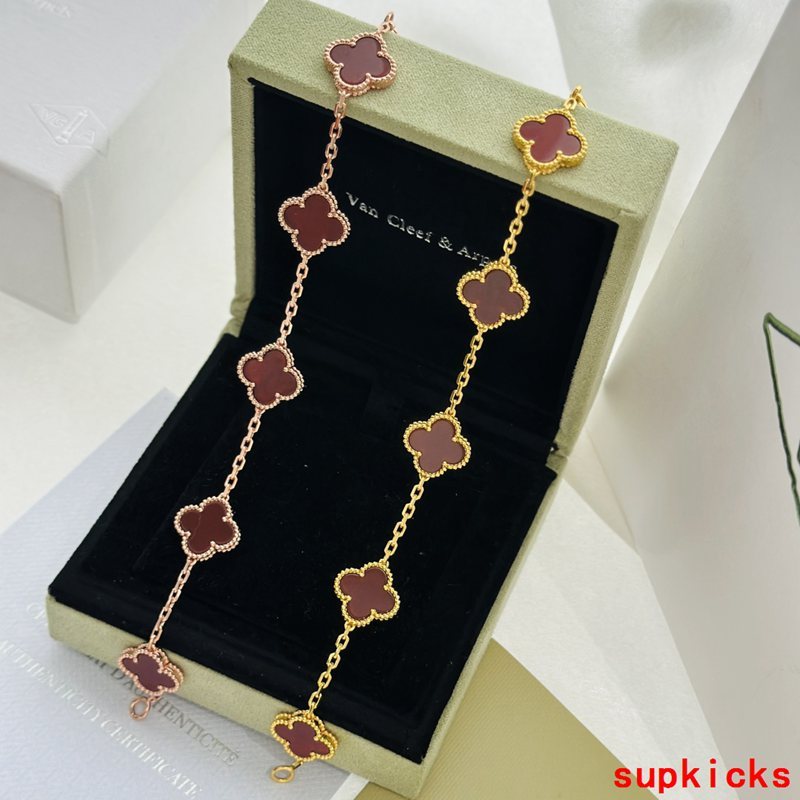 Van Cleef & Arples Jewelry