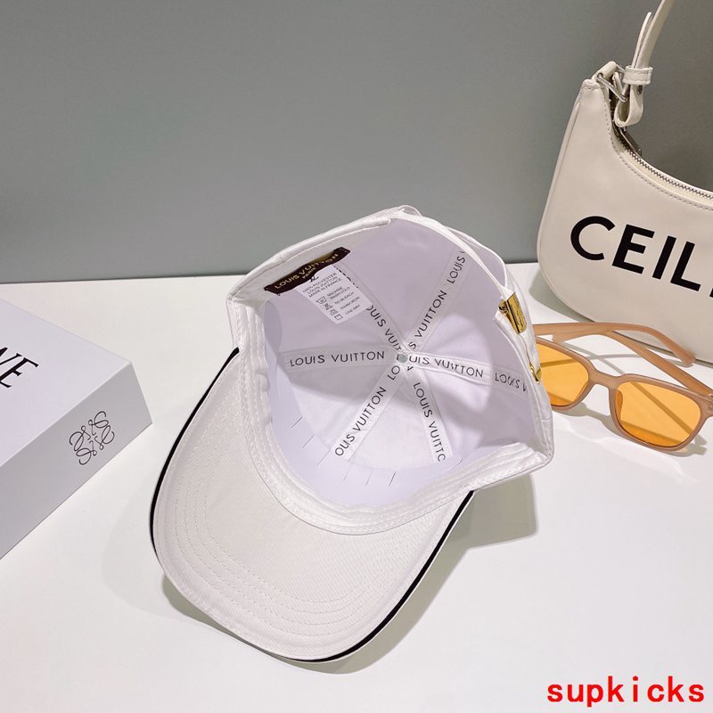 Louis Vuitton Luxury Cap