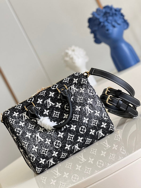 I W Fashion Lu-Vi Bags - 16691