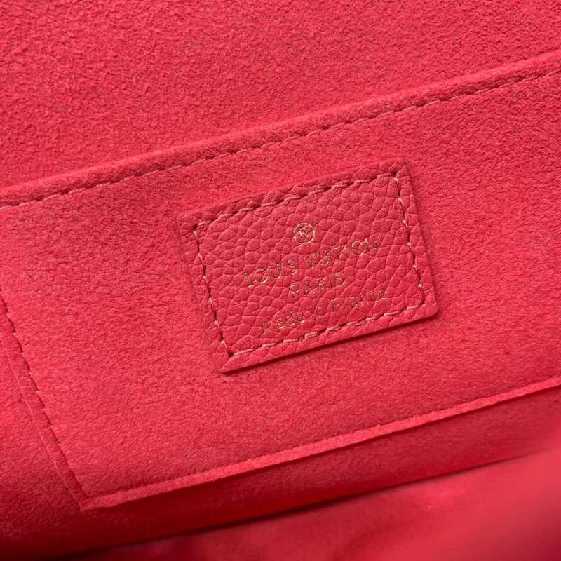 LOV2 Bags - Luxurious Bags  523