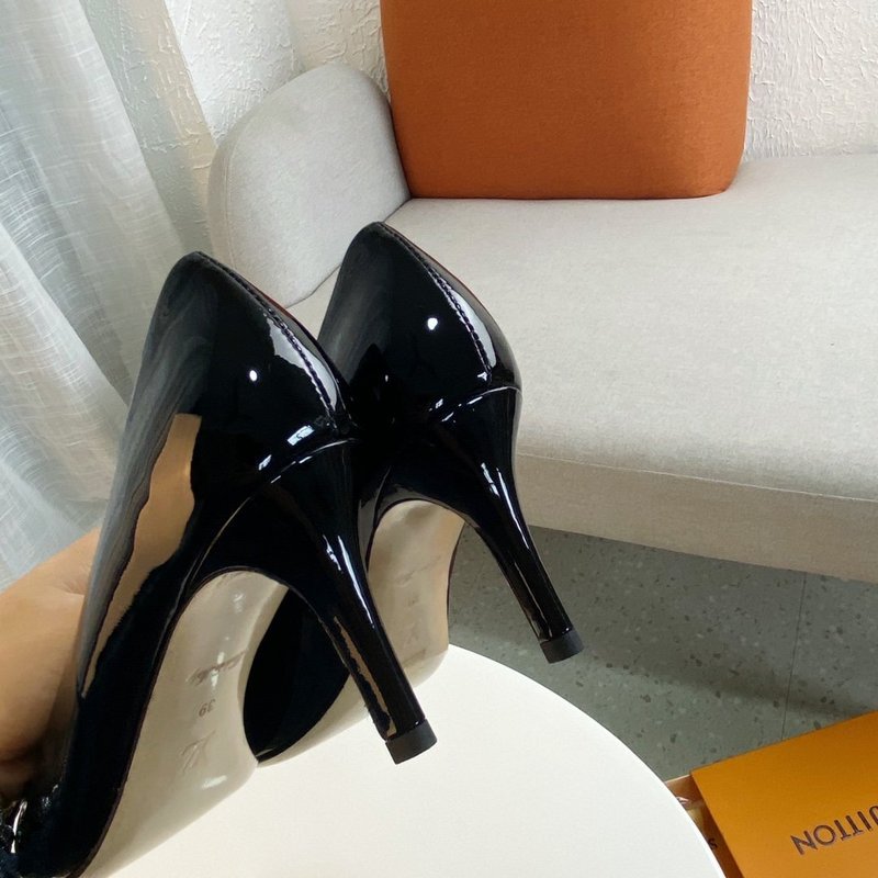 Louis Vuittion Luxury Shoes