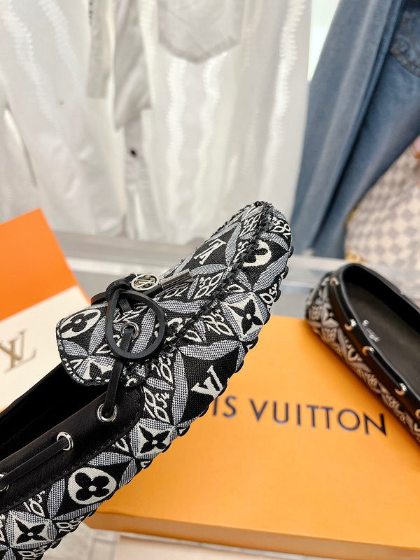Louis Vuittion Luxury Shoes