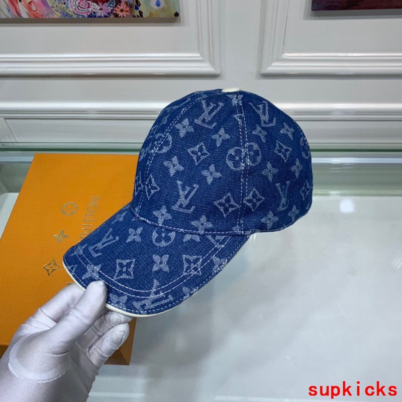Louis Vuitton Luxury Cap