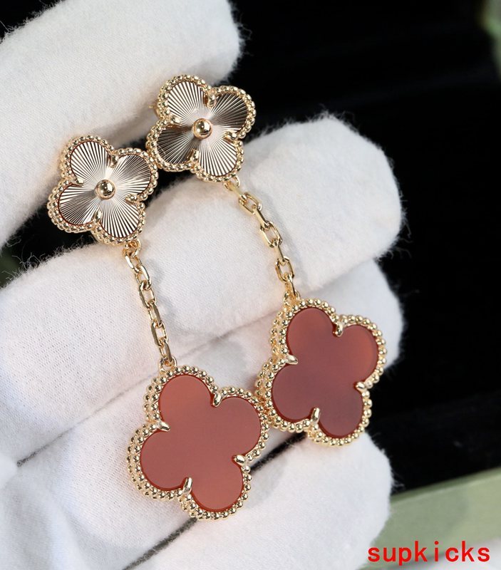 Van Cleef & Arples Jewelry
