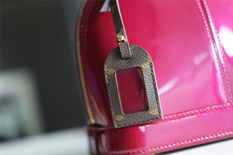 I W Fashion Lu-Vi bags - 8282
