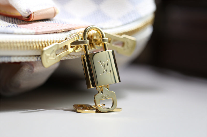 I W Fashion Lu-Vi bags - 8177