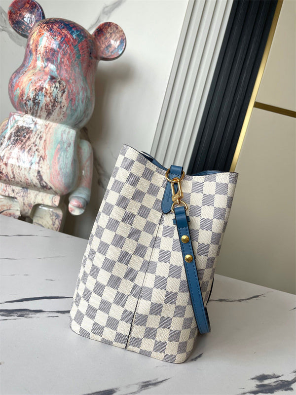 PHA - LOV Bags - 306