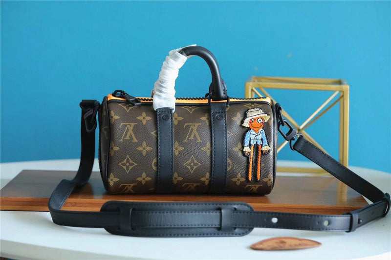 I W Fashion Lu-Vi bags - 11279
