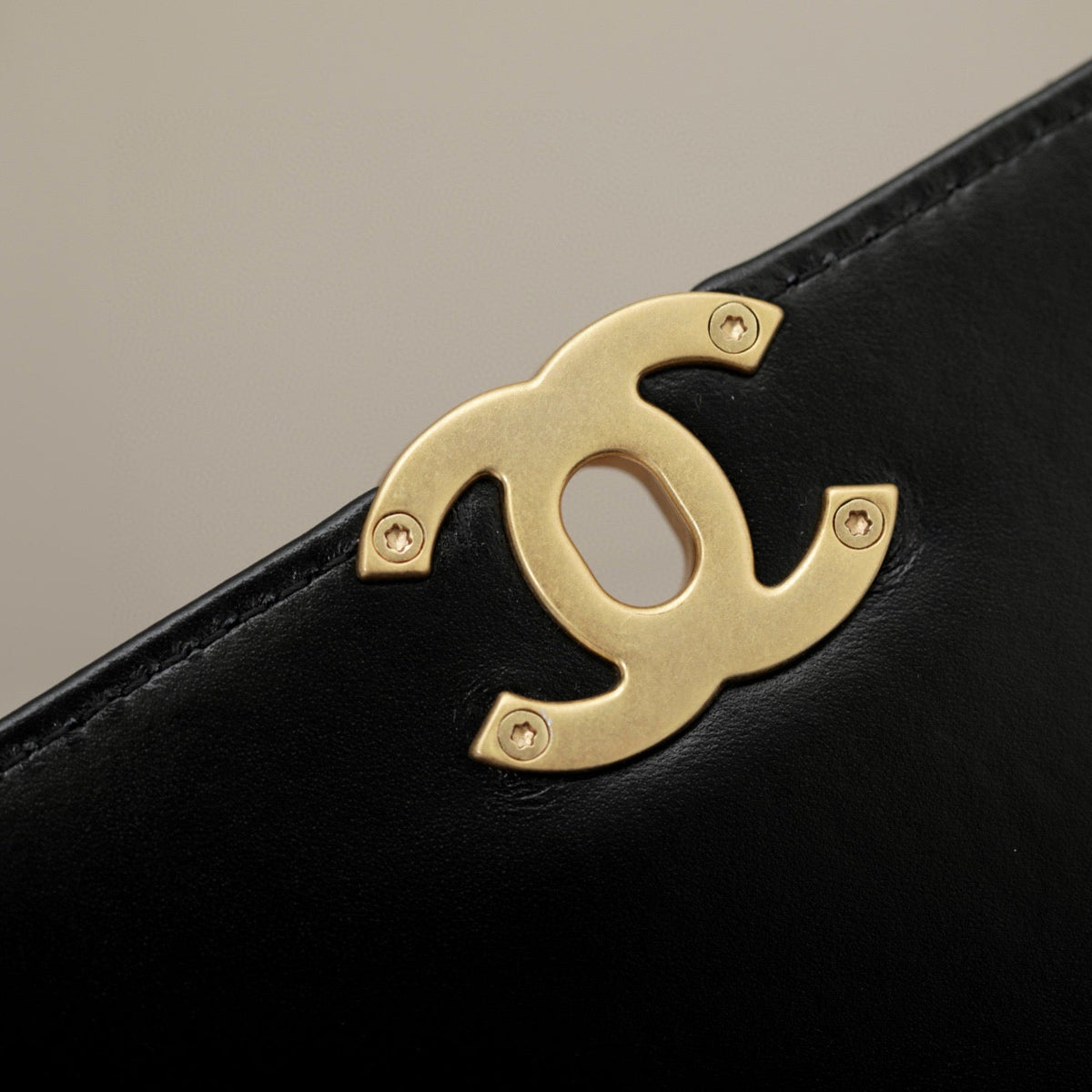 CC CLASSIC FLAP MONTEBELLO BAG