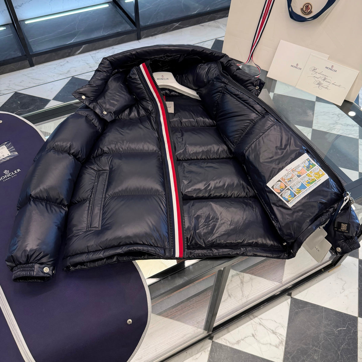 MONC MONTBELIARD JACKET