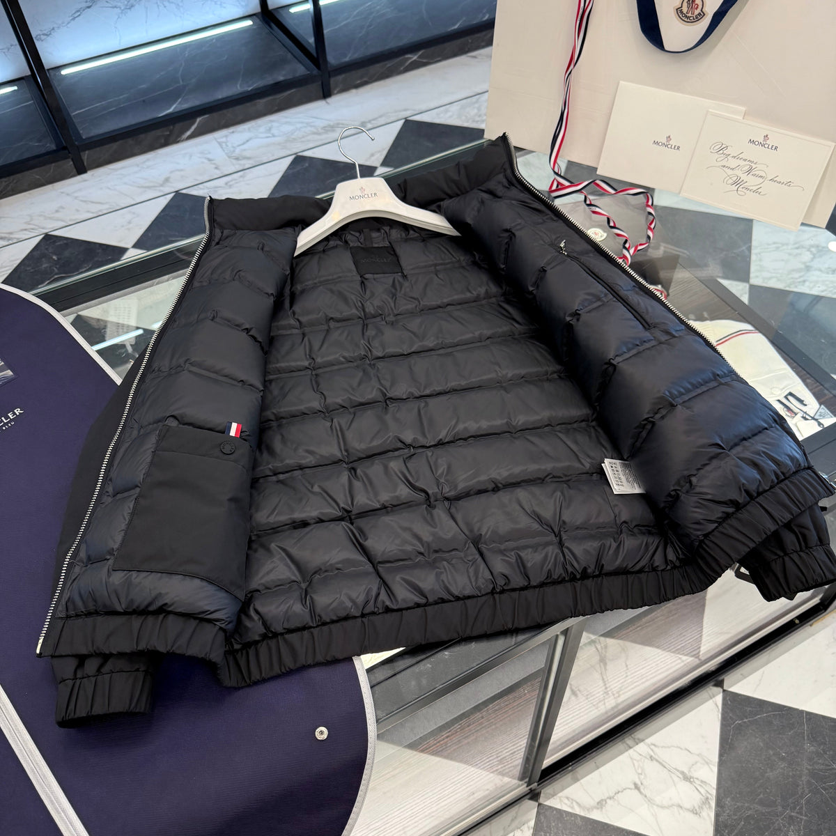 MONC LUSERNA JACKET