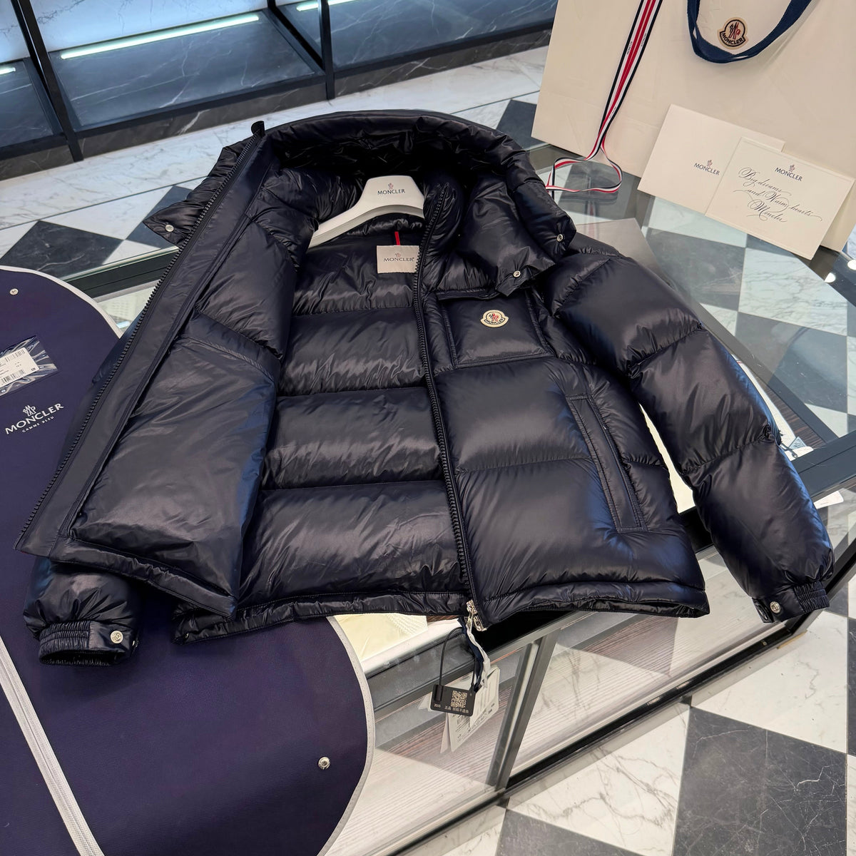 MONC MONTBELIARD JACKET