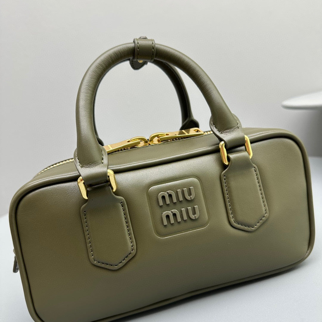 MIU M ARCADIE BAG