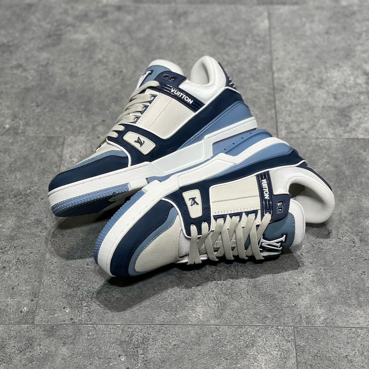 LOU TRAINERS