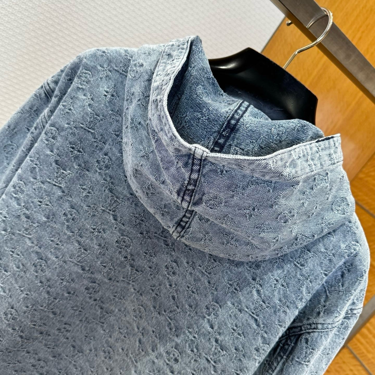 LOU DENIM JACKET