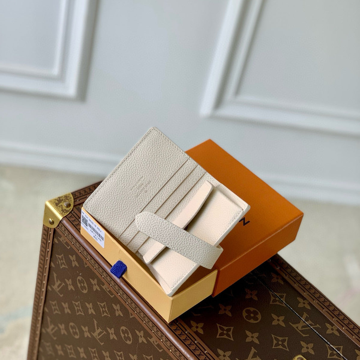 LOU LOW KEY COMPACT WALLET