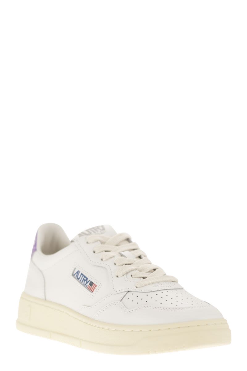 WHITE/LAVENDER LEATHER MEDALIST SNEAKERS