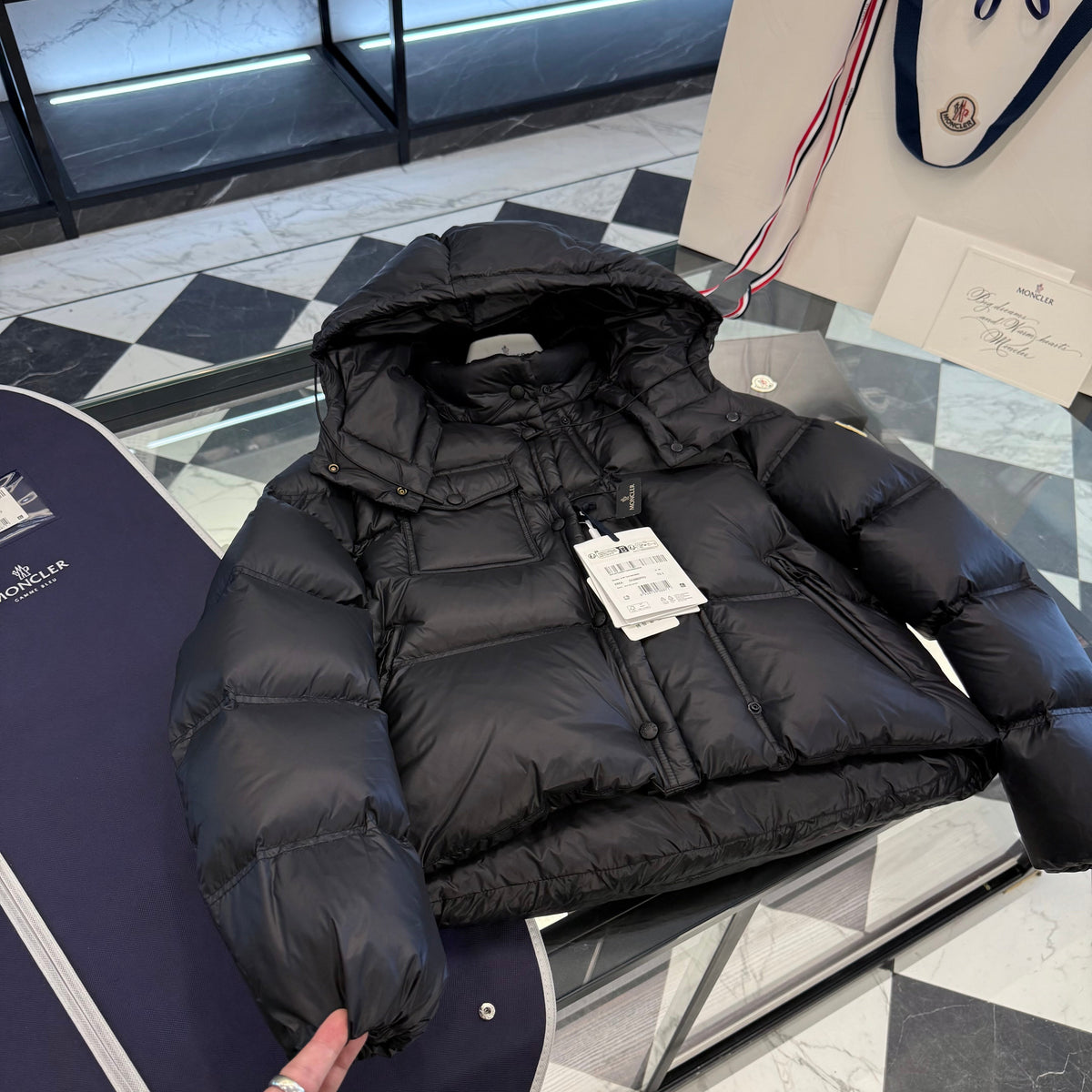 MONC EREA JACKET