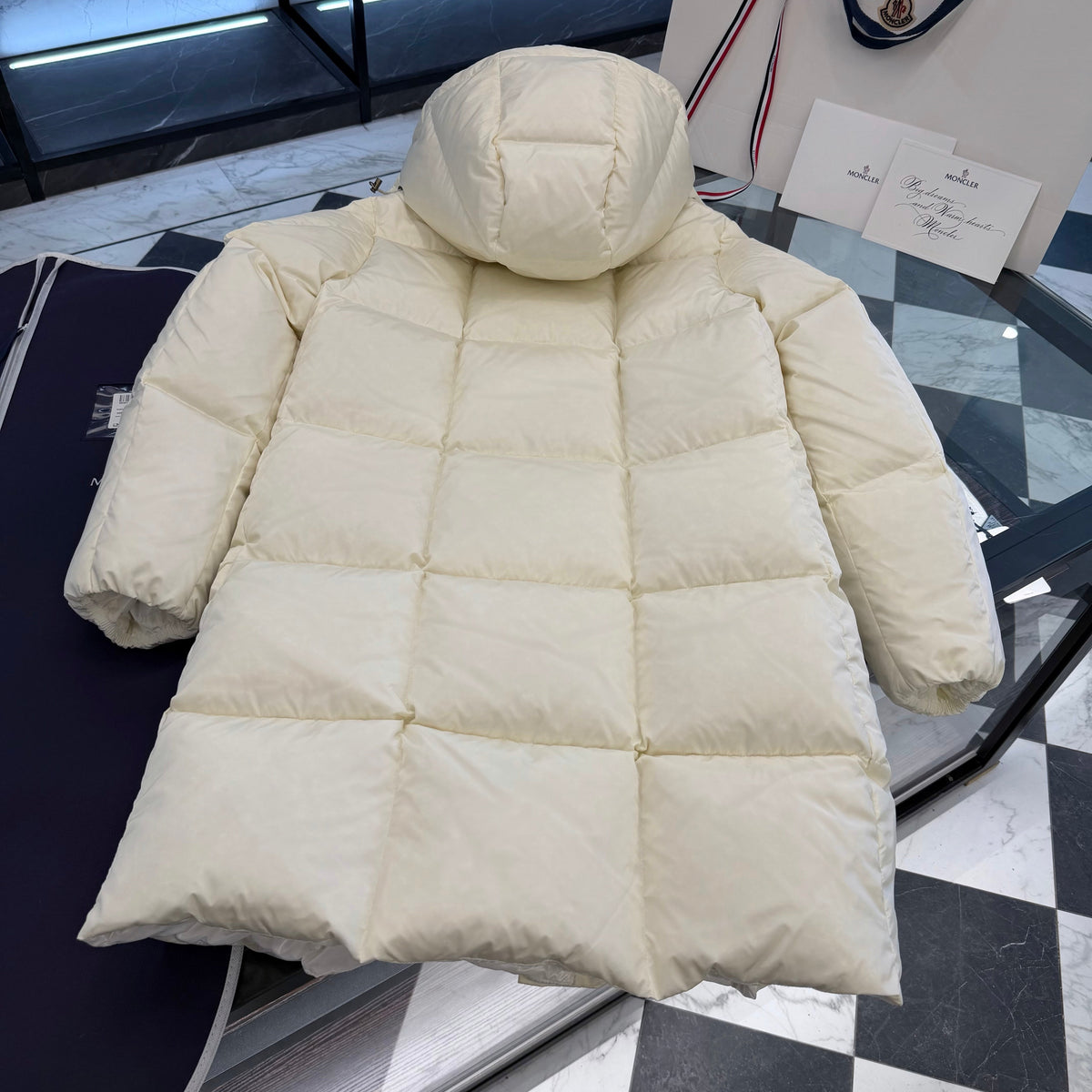 MONC LITTE COAT