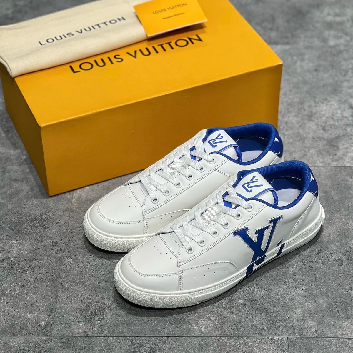 LOU TRAINERS