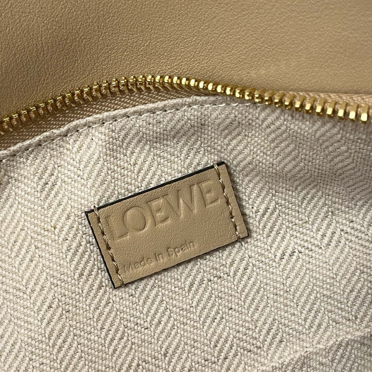 LOEW SMALL PUZZLE BAG