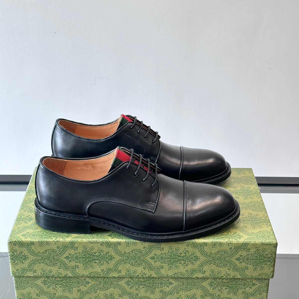 GG LACE UP SHOE