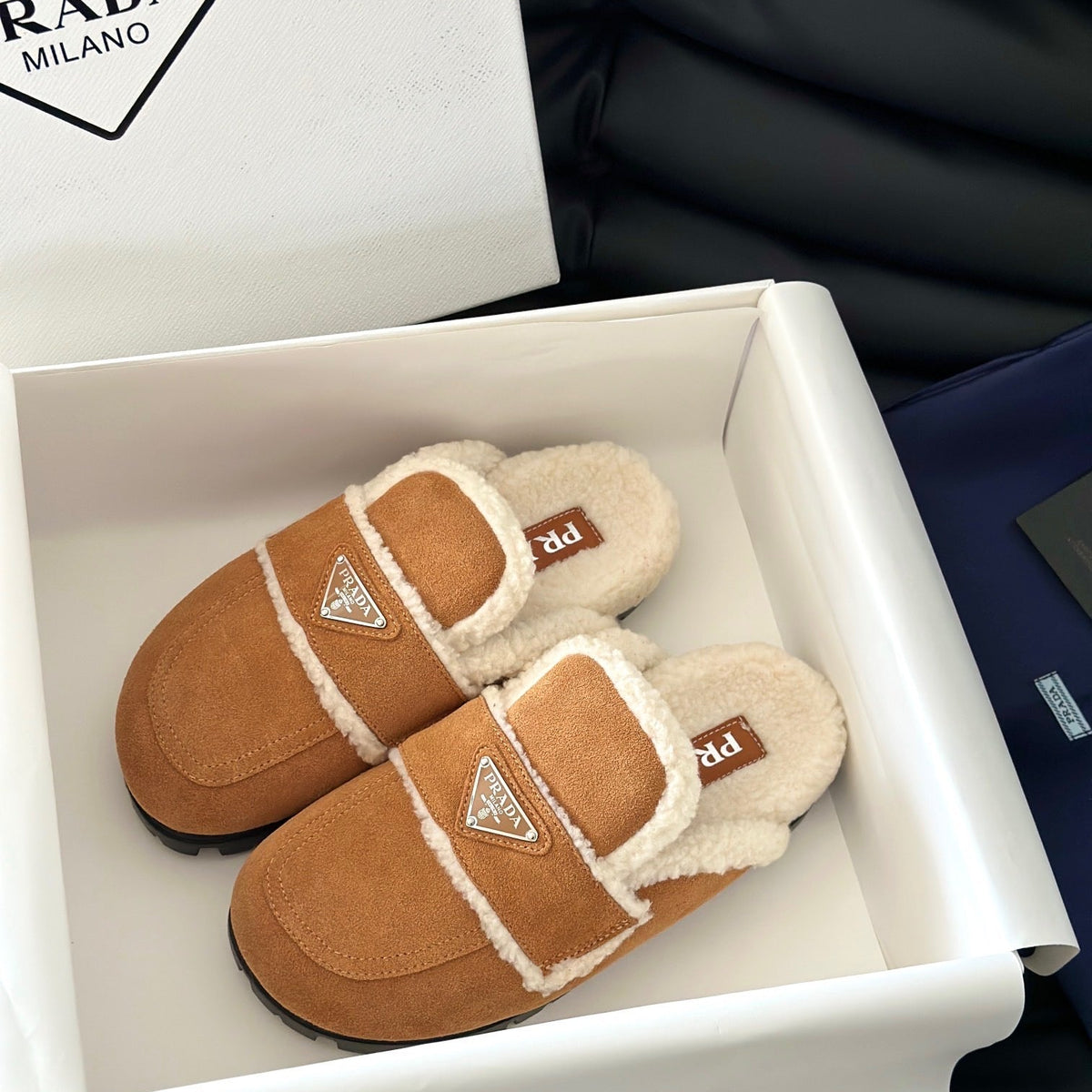PD SHEARLING SLIPPERS