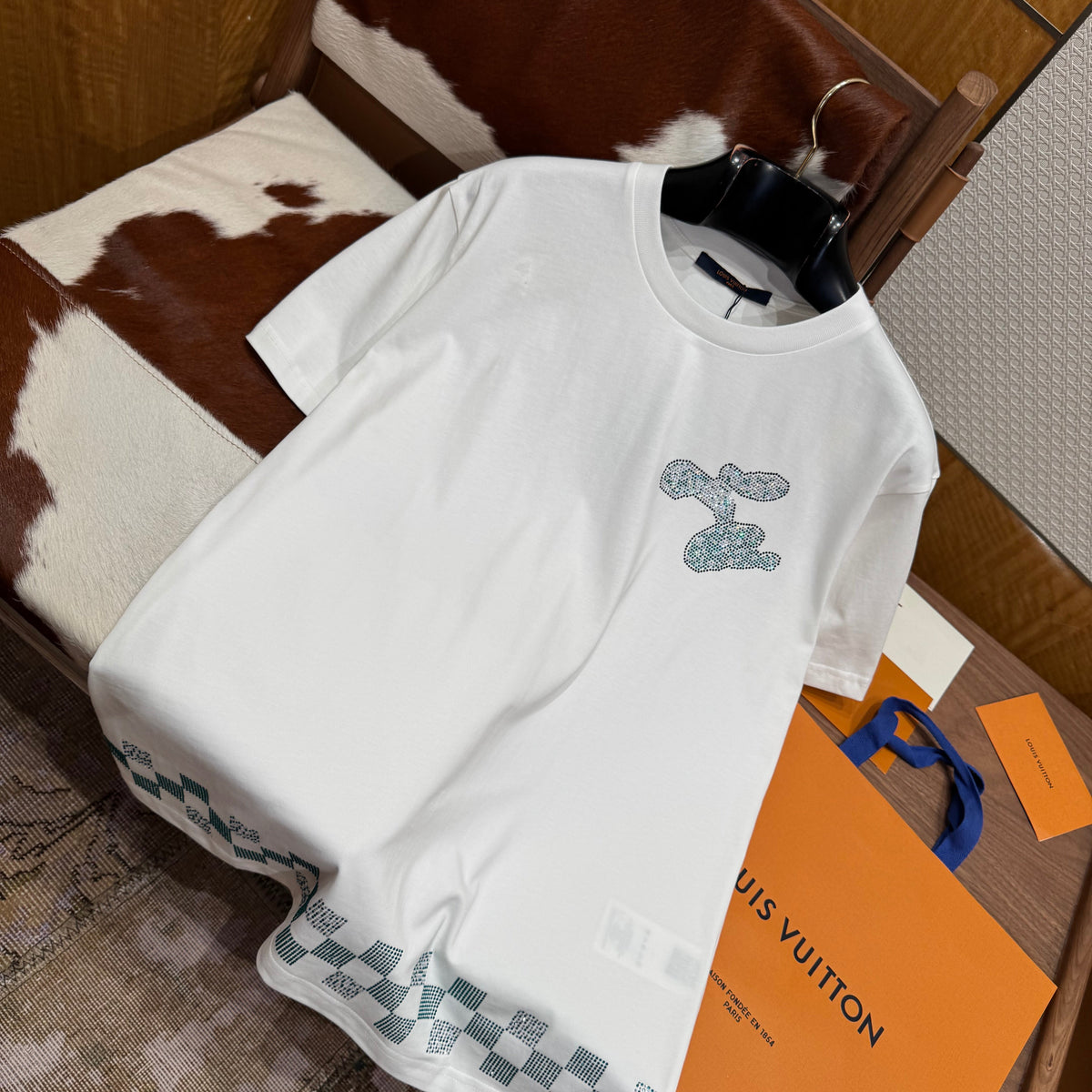 LOU T-SHIRT