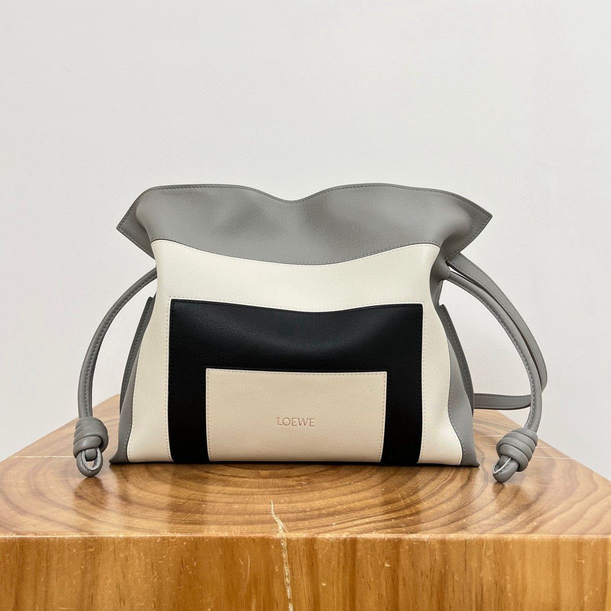 LOEW FLAMENCO MEDIUM POUCH